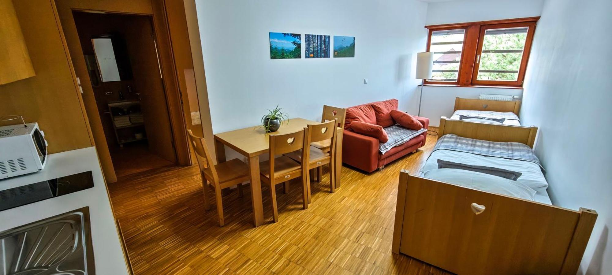 Hotel Celjska Koca Celje Exteriör bild